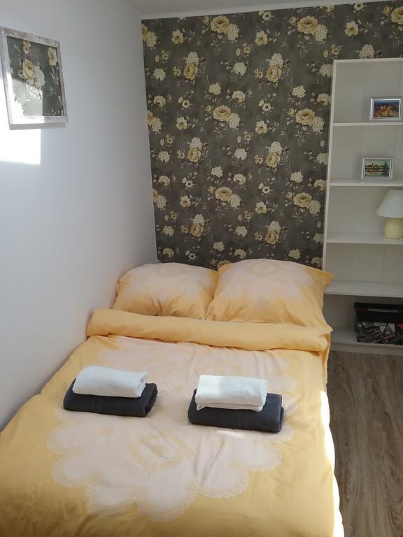 Pokoje Mlodziezowe Apartment Stary Toruń Екстериор снимка